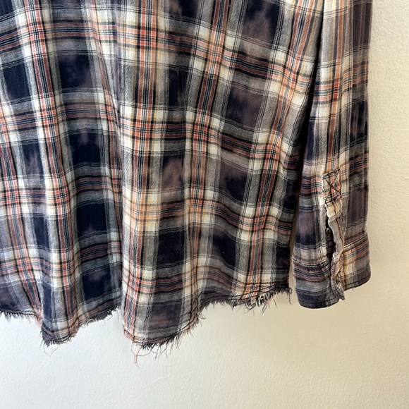 Anthropologie Button Down Shirt - Picture 6 of 7
